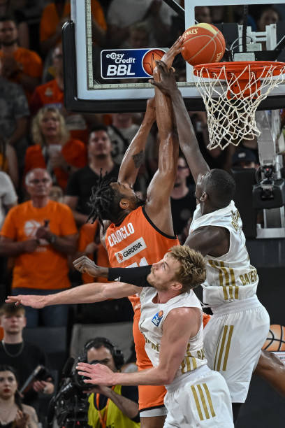 在经历了上 在经历了上