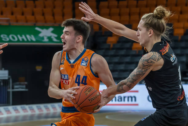 击历史上书 击历史上书