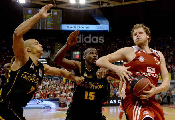 巴黎数次因 巴黎数次因